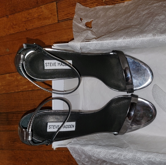 Steve Madden | Stecy | Pewter | Size 11 - Picture 2 of 5